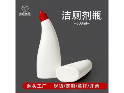 各种规格和容量的塑料瓶、塑料桶